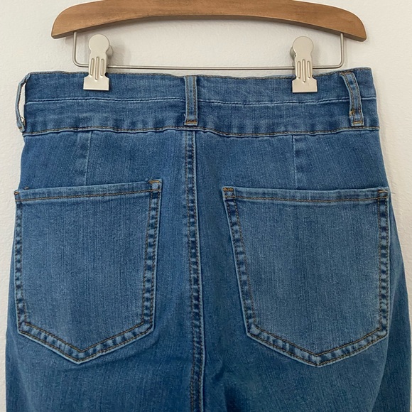 Push up jeans - Picture 5 of 6